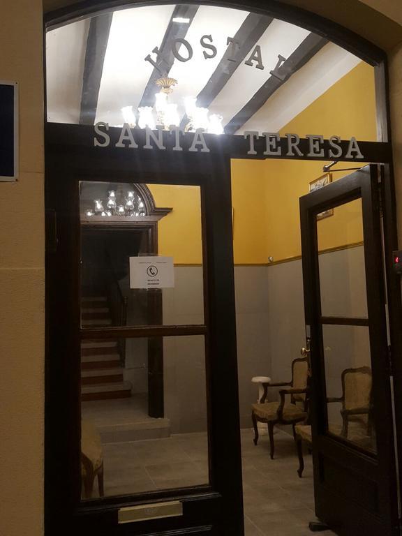Hostal Santa Teresa 雷乌斯 外观 照片